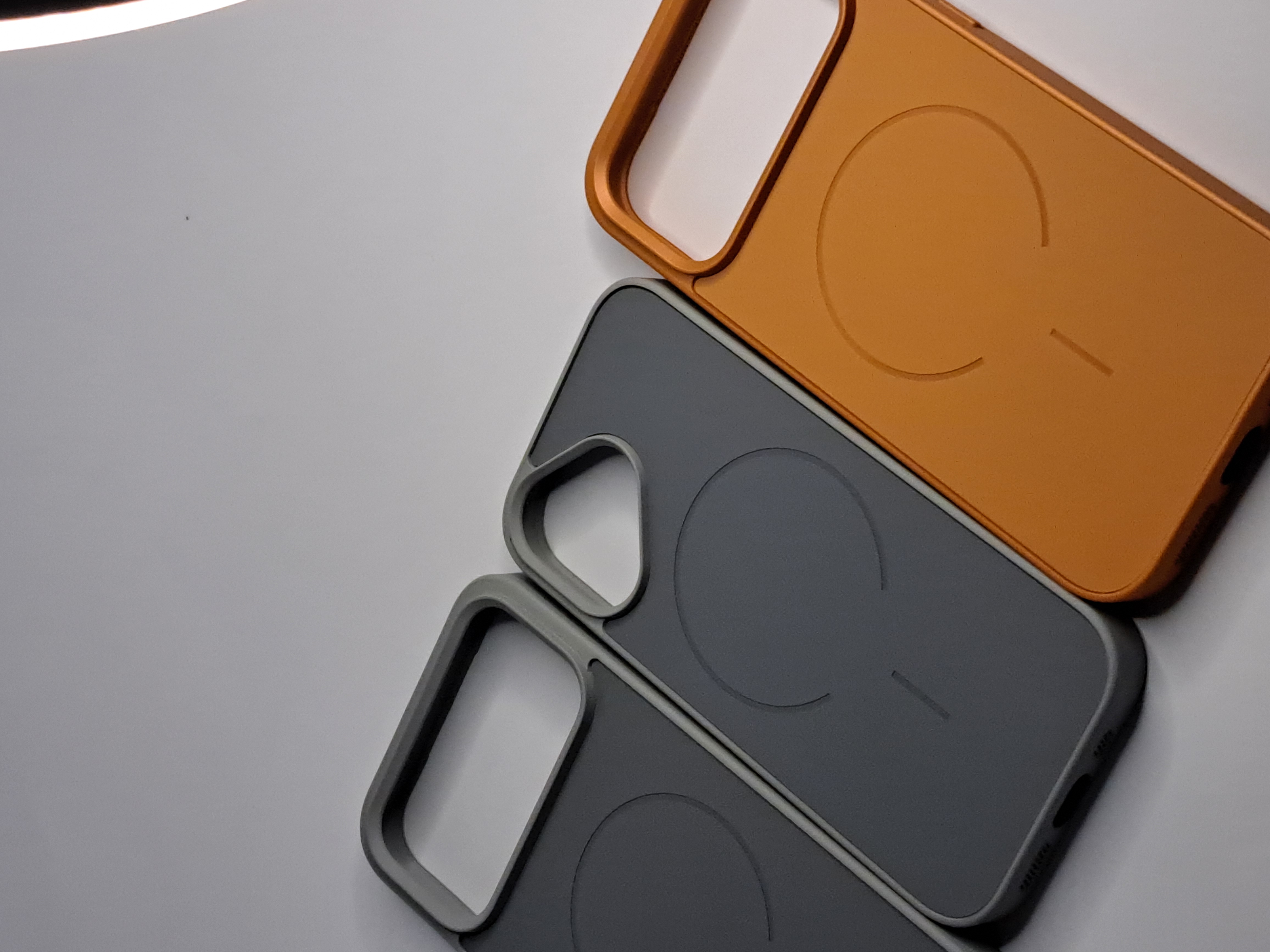 گارد PVD مکسیف دار اورجینال ایفون 16 نرمال iphone 16 normal